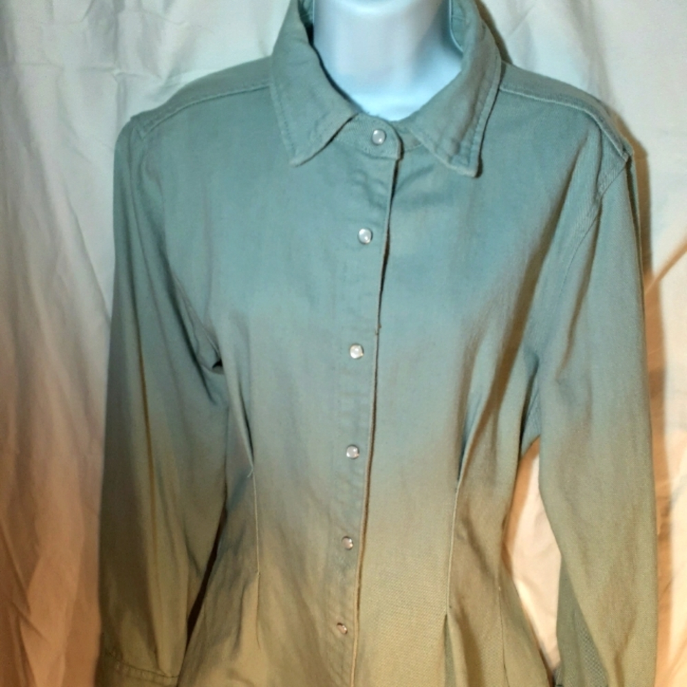 Blue Jean shirt, snaps, tapered, Long Sleeve